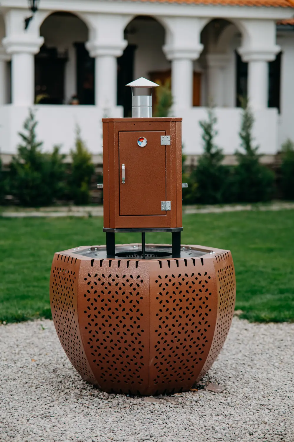 Bloom smoker configuration