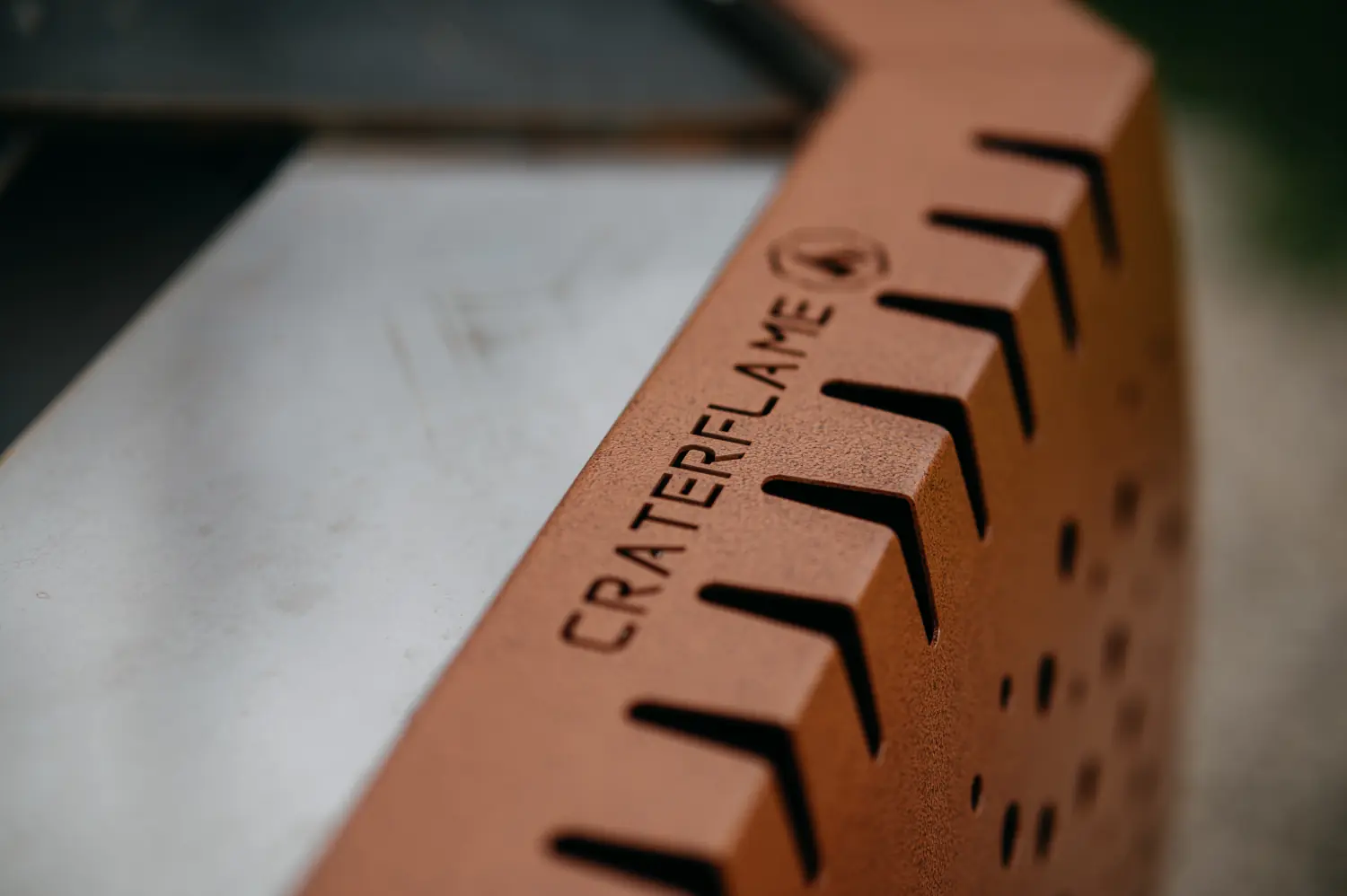 Radiant edge detail